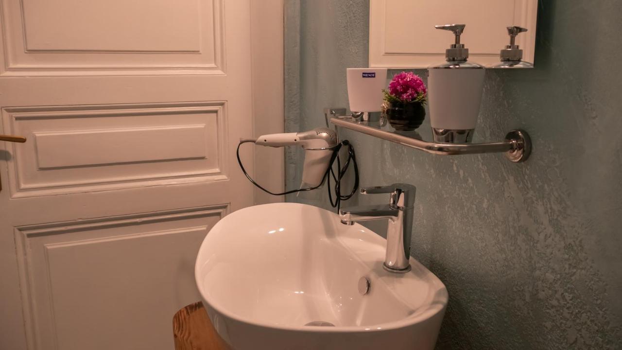 La Maison De Lulu Terst Exteriér fotografie